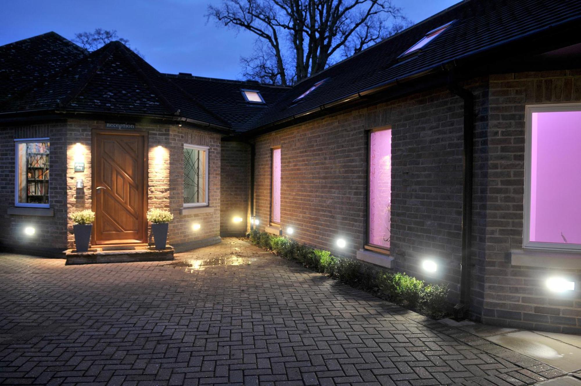 South Lodge Milton Keynes Exterior photo